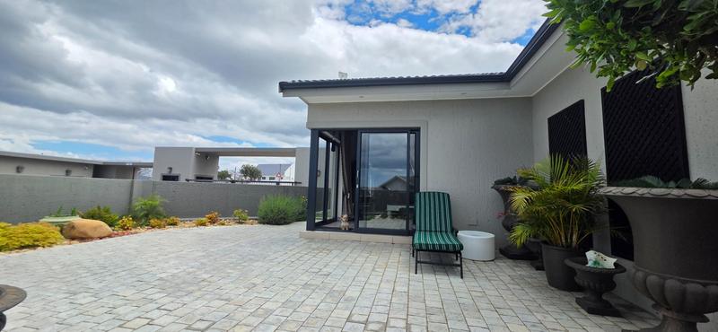 2 Bedroom Property for Sale in Tergniet Western Cape
